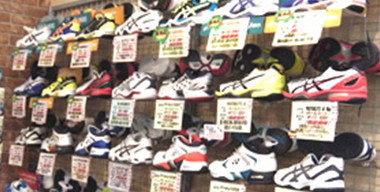 三鷹店 内装